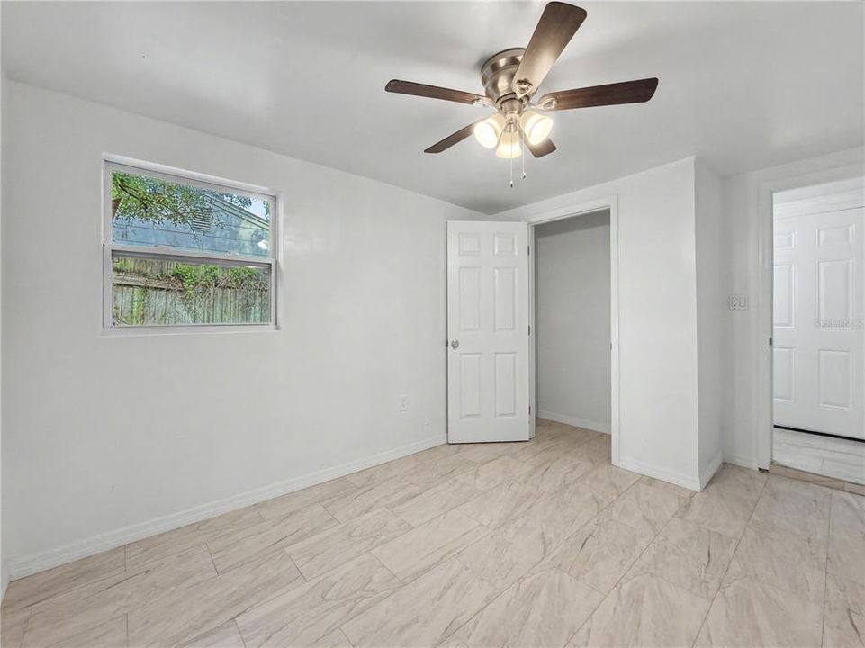 For Rent: $1,700 (3 beds, 1 baths, 1008 Square Feet)