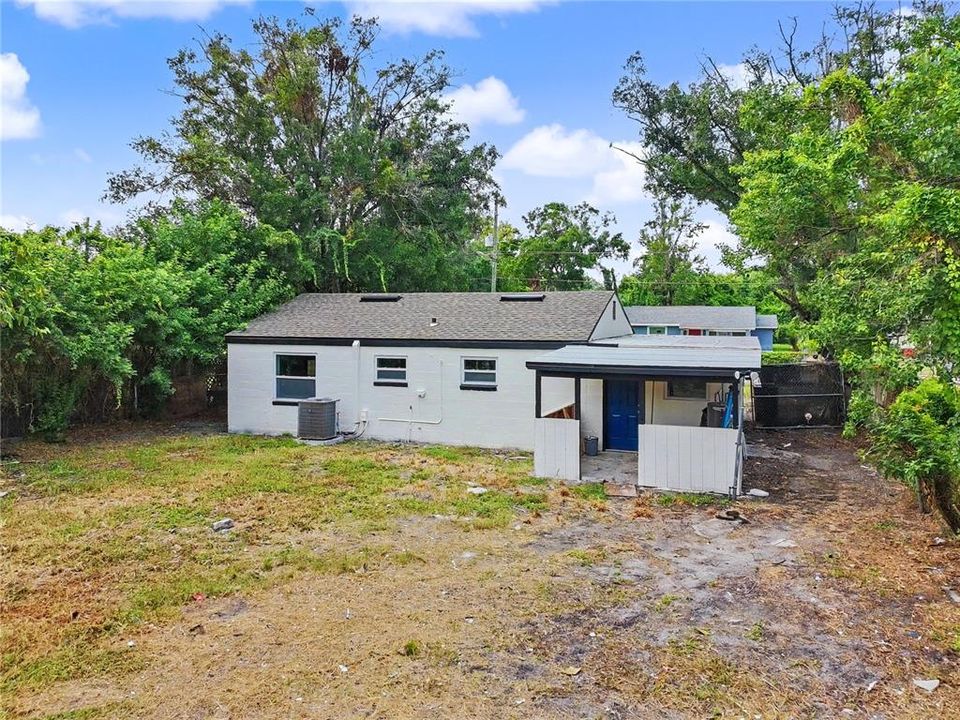 For Rent: $1,700 (3 beds, 1 baths, 1008 Square Feet)