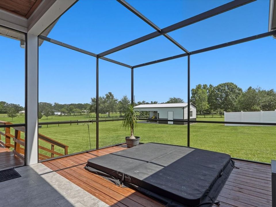 En Venta: $879,900 (4 camas, 3 baños, 2805 Pies cuadrados)