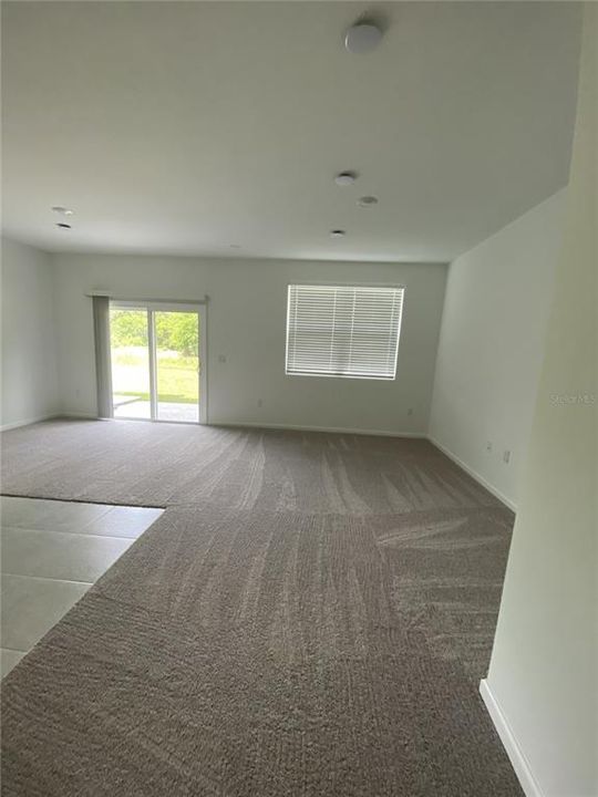 For Rent: $1,800 (3 beds, 2 baths, 1480 Square Feet)