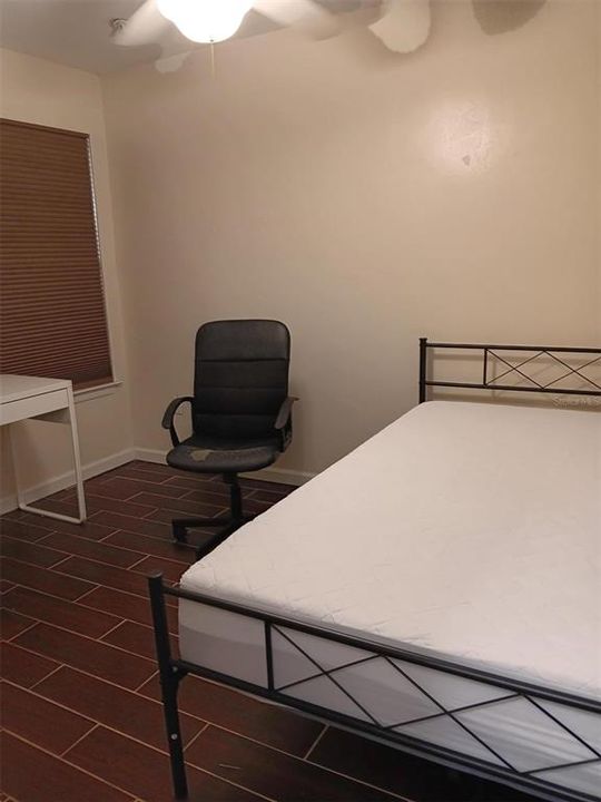 For Rent: $2,000 (4 beds, 4 baths, 1177 Square Feet)