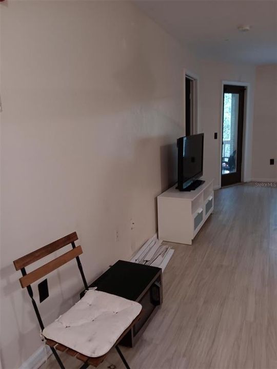 For Rent: $2,000 (4 beds, 4 baths, 1177 Square Feet)