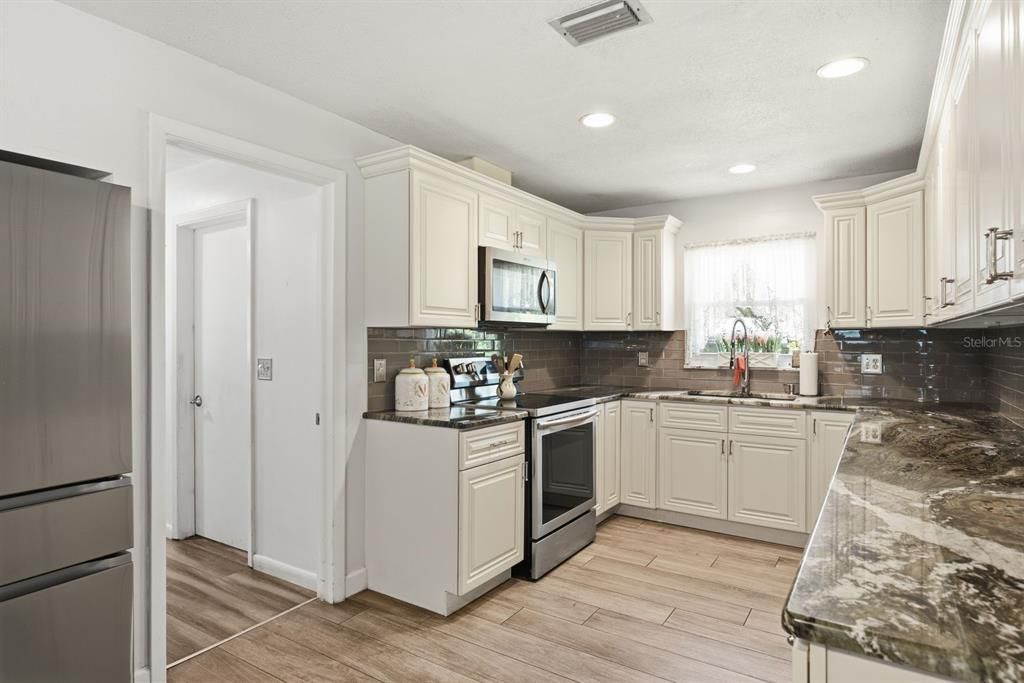 Active With Contract: $619,900 (4 beds, 2 baths, 2270 Square Feet)