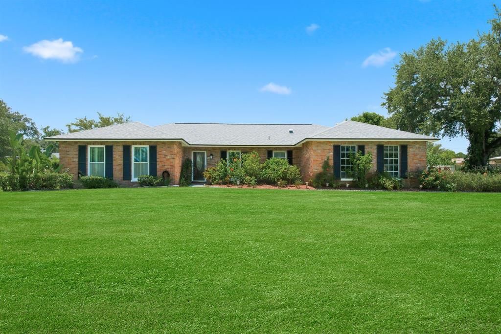 Active With Contract: $619,900 (4 beds, 2 baths, 2270 Square Feet)