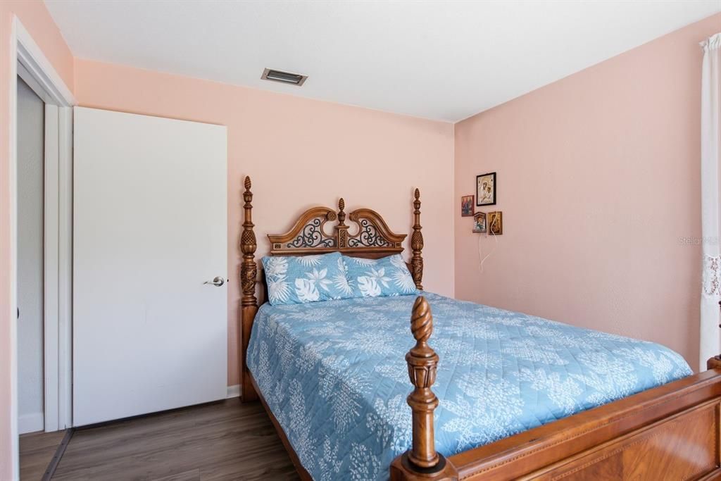 Active With Contract: $619,900 (4 beds, 2 baths, 2270 Square Feet)