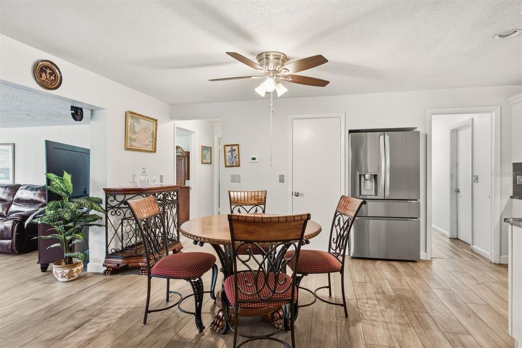 Active With Contract: $619,900 (4 beds, 2 baths, 2270 Square Feet)