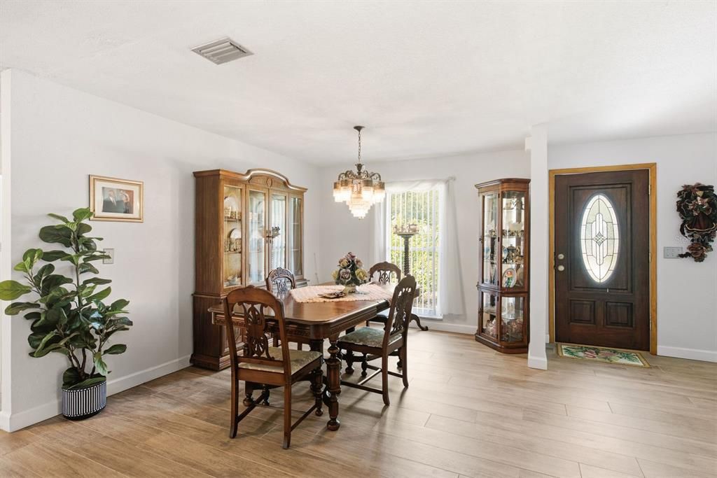 Active With Contract: $619,900 (4 beds, 2 baths, 2270 Square Feet)