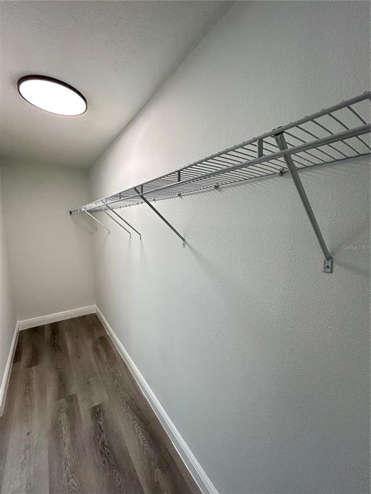 For Sale: $279,900 (3 beds, 2 baths, 1558 Square Feet)
