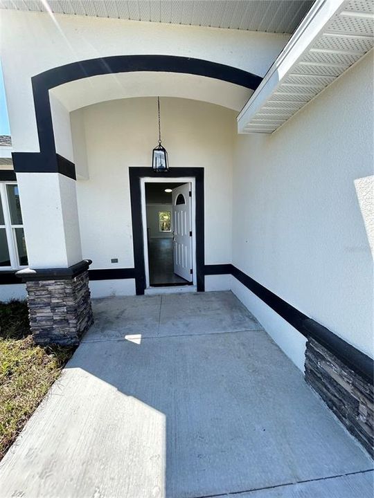For Sale: $279,900 (3 beds, 2 baths, 1558 Square Feet)