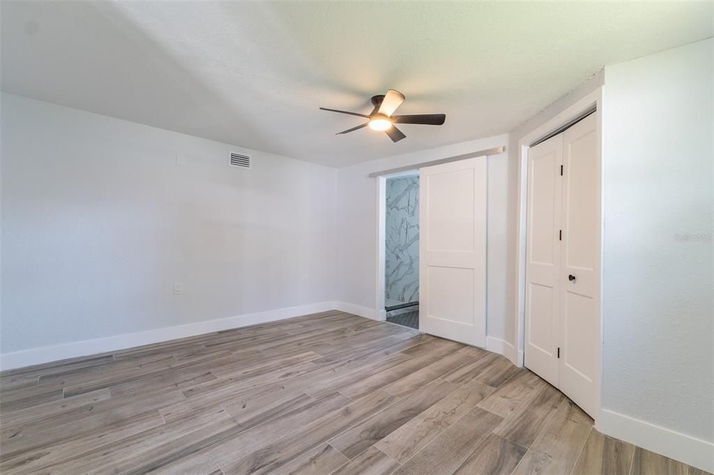 For Sale: $425,000 (3 beds, 2 baths, 1281 Square Feet)