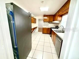 For Sale: $469,900 (4 beds, 2 baths, 1635 Square Feet)