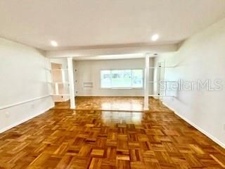 For Sale: $469,900 (4 beds, 2 baths, 1635 Square Feet)