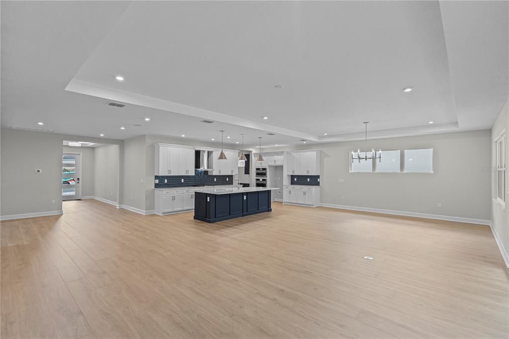 For Sale: $759,990 (3 beds, 3 baths, 2776 Square Feet)