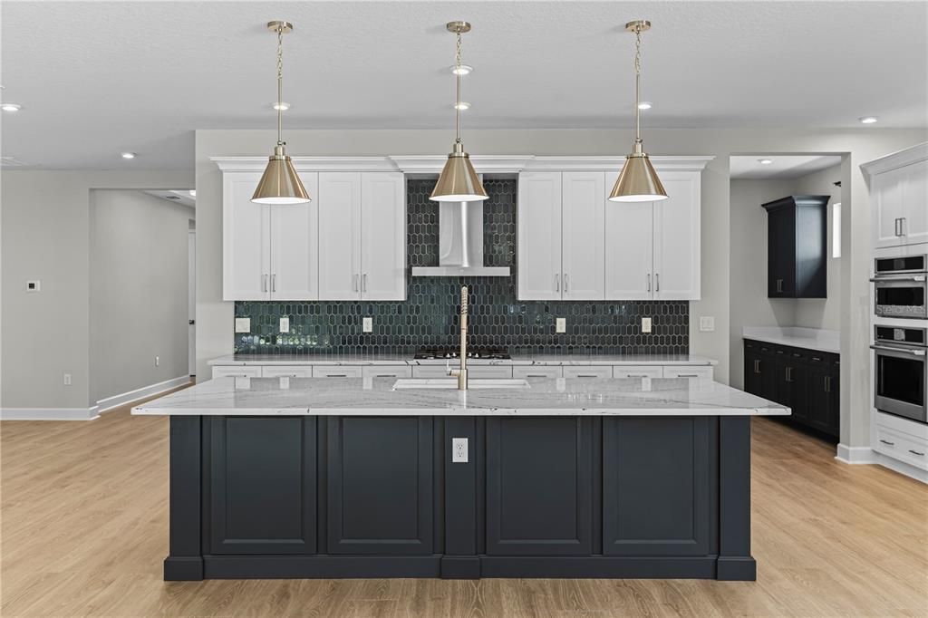 For Sale: $759,990 (3 beds, 3 baths, 2776 Square Feet)