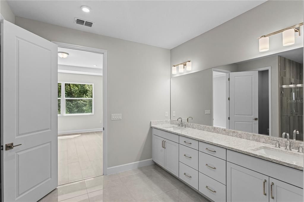 For Sale: $759,990 (3 beds, 3 baths, 2776 Square Feet)