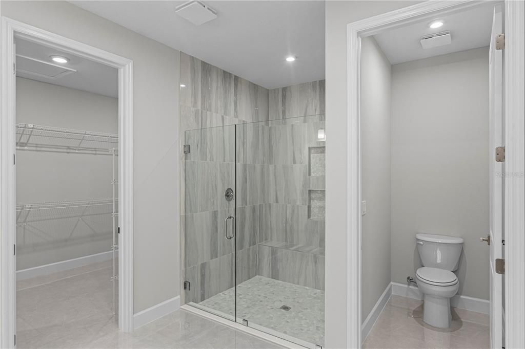 For Sale: $759,990 (3 beds, 3 baths, 2776 Square Feet)