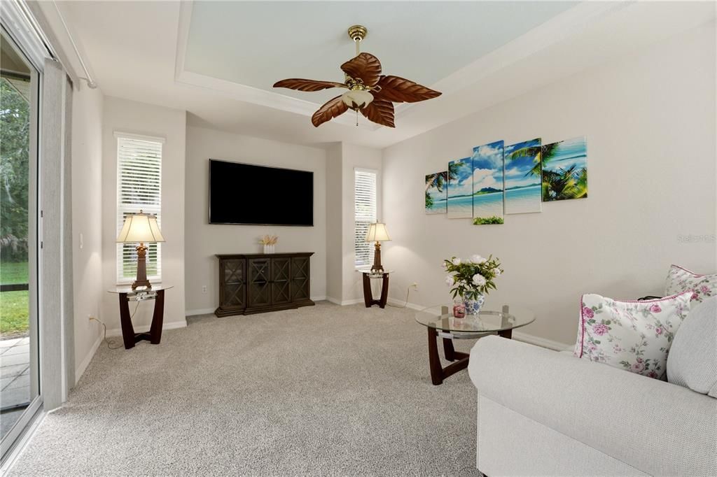 For Sale: $395,900 (3 beds, 2 baths, 1942 Square Feet)