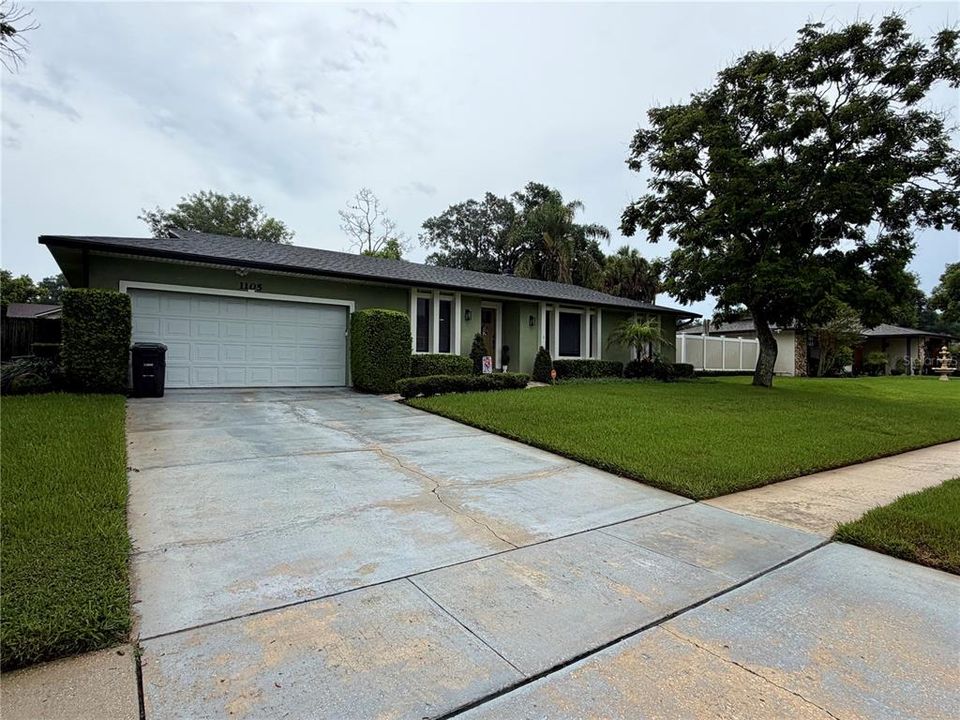 For Rent: $3,500 (3 beds, 2 baths, 1713 Square Feet)