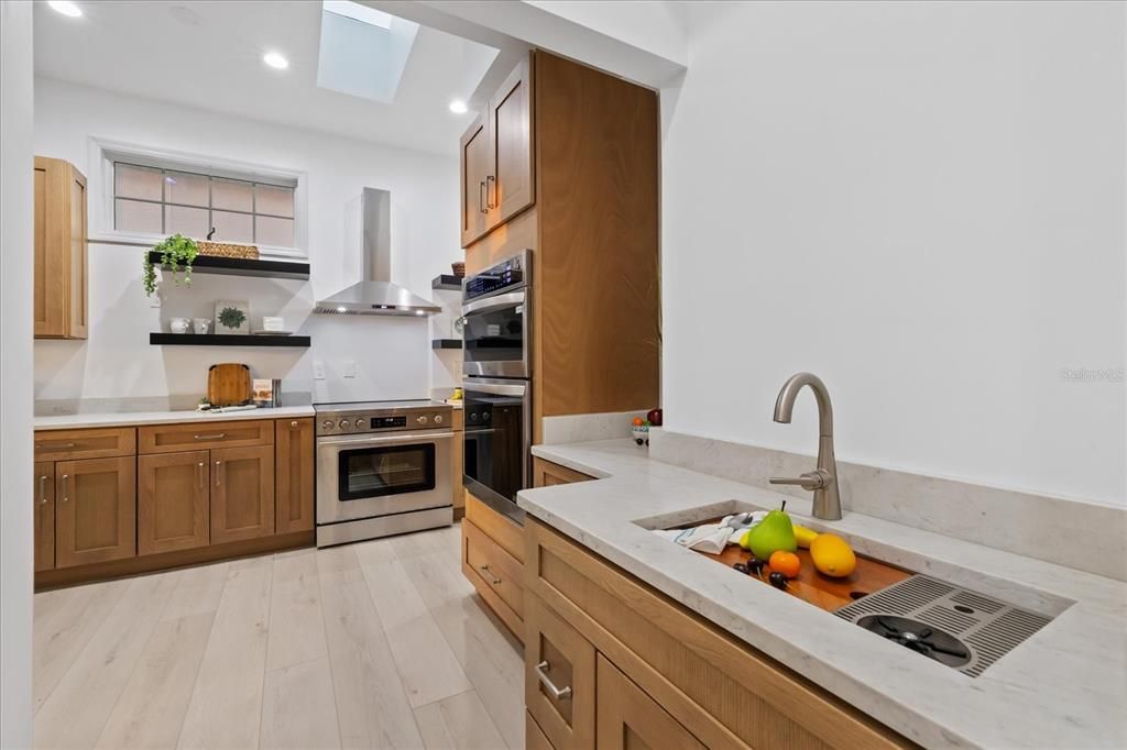 For Sale: $1,150,000 (3 beds, 2 baths, 3482 Square Feet)