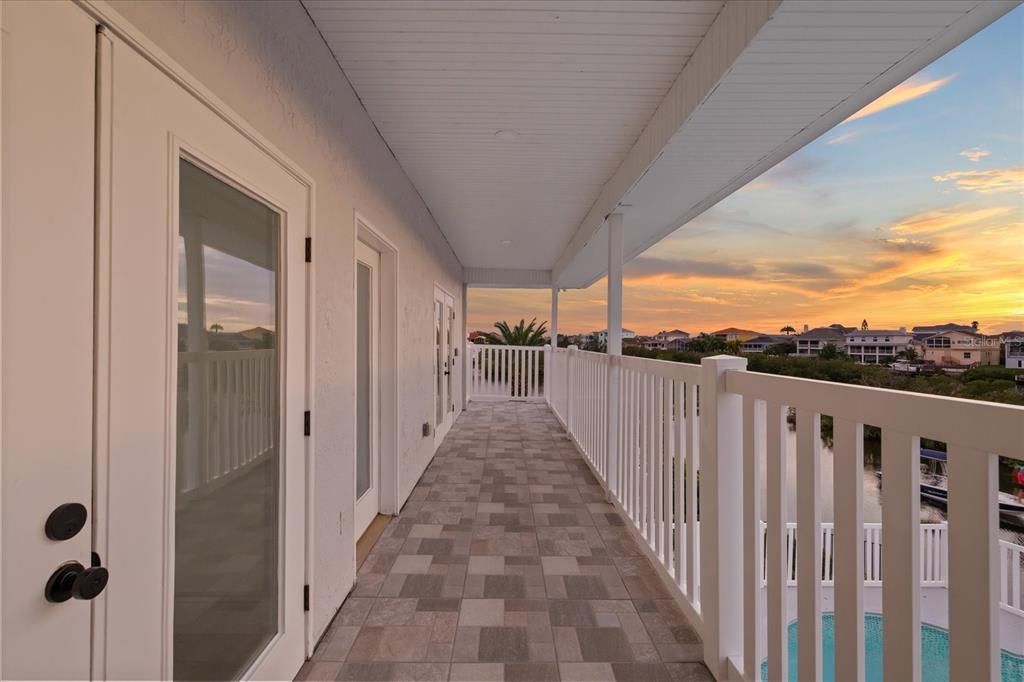 For Sale: $1,150,000 (3 beds, 2 baths, 3482 Square Feet)