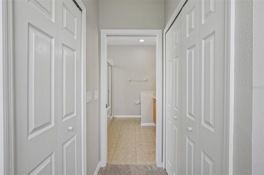 Activo con contrato: $339,900 (4 camas, 2 baños, 1997 Pies cuadrados)