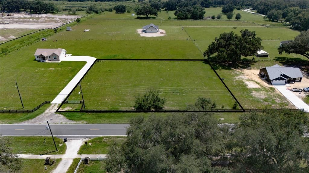 最近售出: $105,000 (1.08 acres)