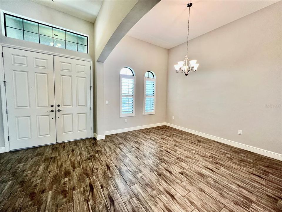 For Rent: $4,200 (4 beds, 3 baths, 3168 Square Feet)