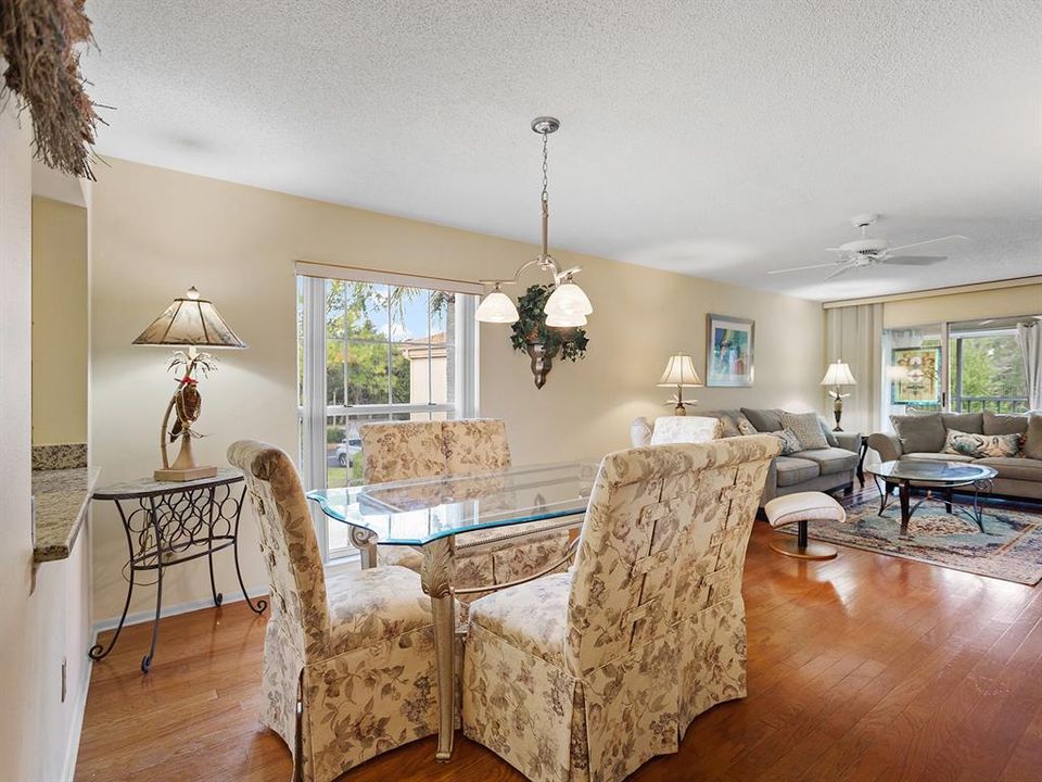 For Rent: $2,500 (2 beds, 2 baths, 1182 Square Feet)