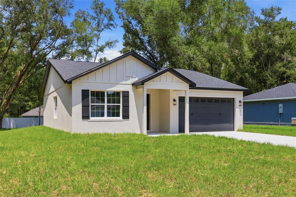 For Sale: $279,990 (3 beds, 2 baths, 1406 Square Feet)