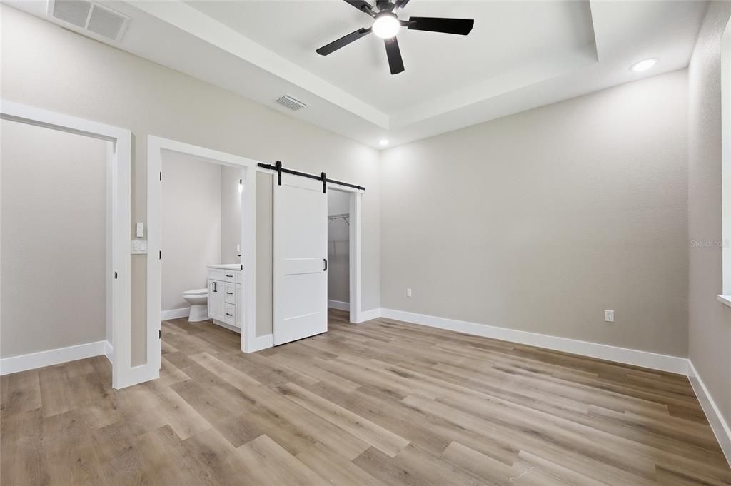 For Sale: $279,990 (3 beds, 2 baths, 1406 Square Feet)