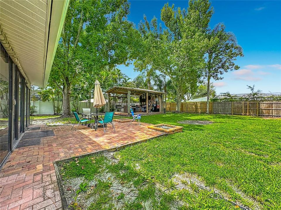 For Sale: $394,900 (3 beds, 2 baths, 1647 Square Feet)