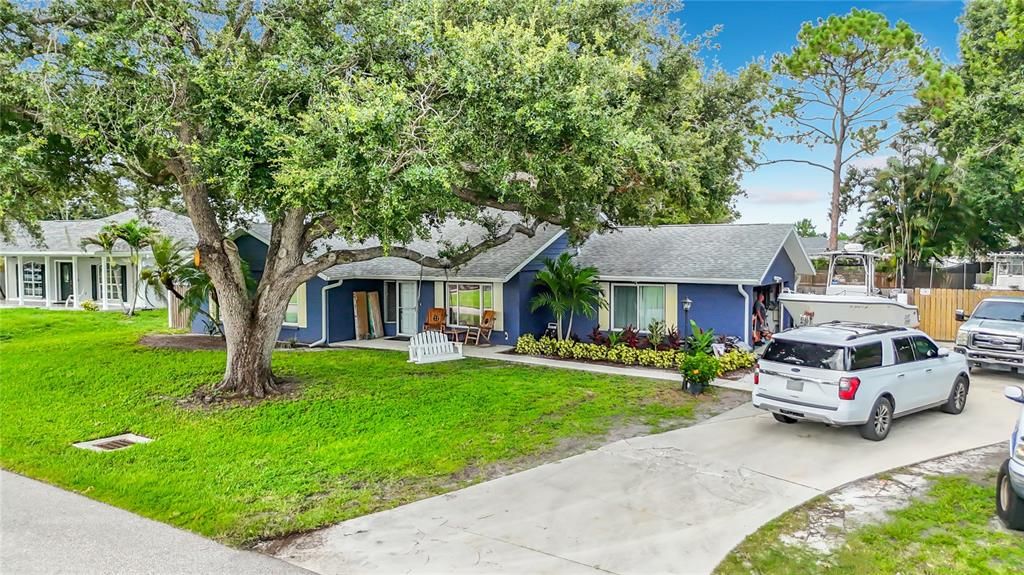 For Sale: $394,900 (3 beds, 2 baths, 1647 Square Feet)