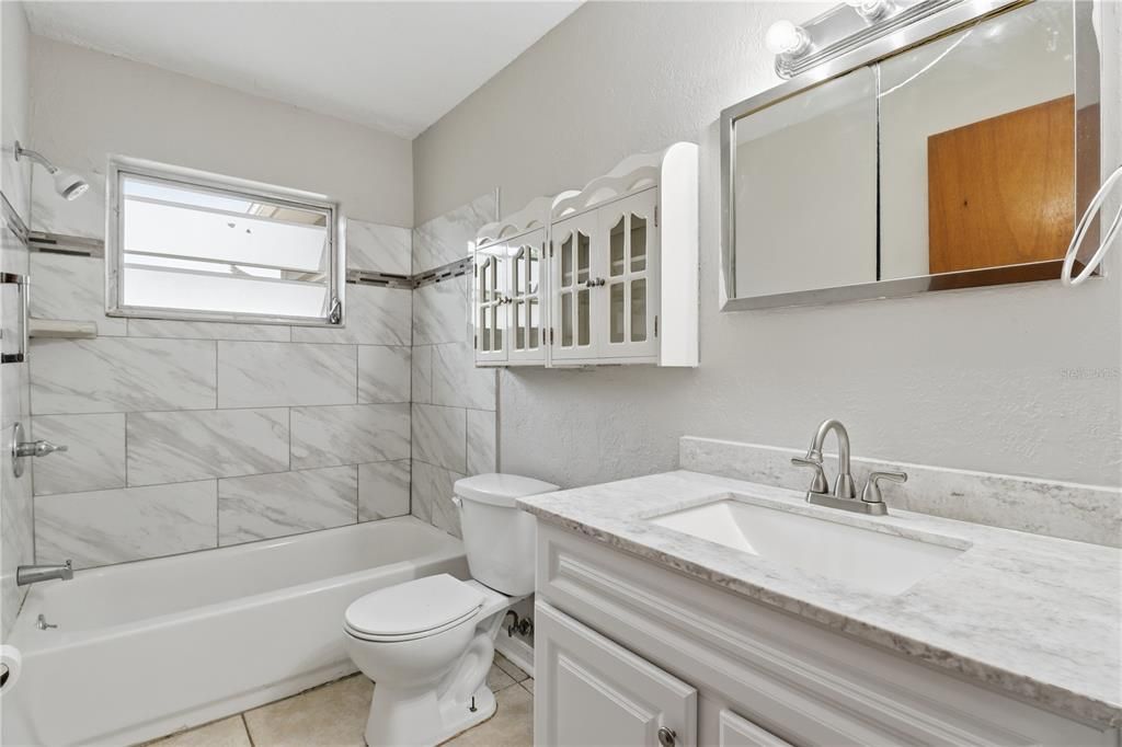 В аренду: $1,850 (3 спален, 2 ванн, 1388 Квадратных фут)
