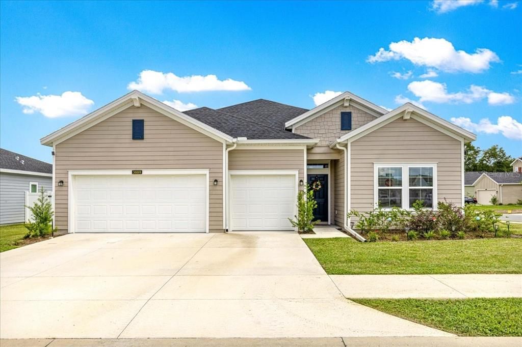 For Sale: $354,000 (4 beds, 3 baths, 2292 Square Feet)