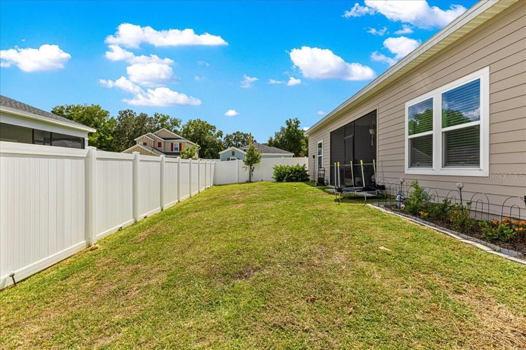 For Sale: $354,000 (4 beds, 3 baths, 2292 Square Feet)