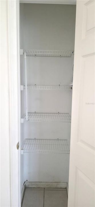 На продажу: $416,000 (4 спален, 2 ванн, 1359 Квадратных фут)
