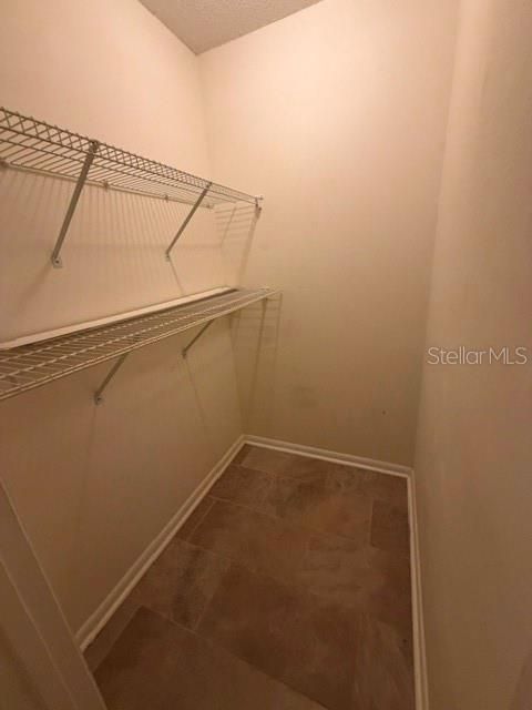 En Venta: $229,900 (2 camas, 2 baños, 1364 Pies cuadrados)