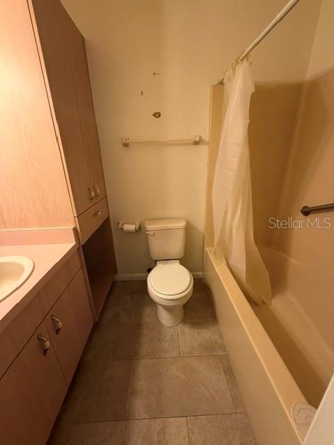 En Venta: $229,900 (2 camas, 2 baños, 1364 Pies cuadrados)
