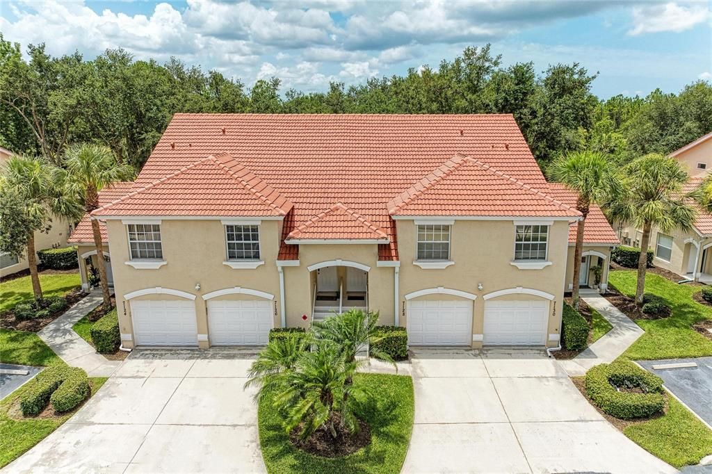 For Sale: $275,000 (2 beds, 2 baths, 1406 Square Feet)