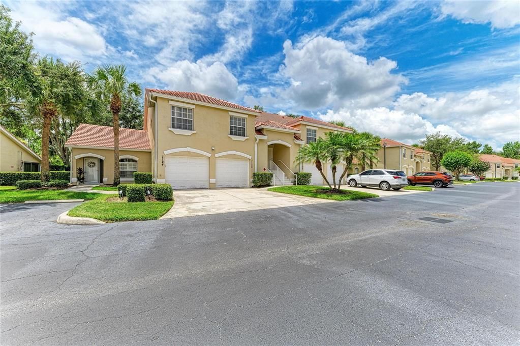 For Sale: $275,000 (2 beds, 2 baths, 1406 Square Feet)