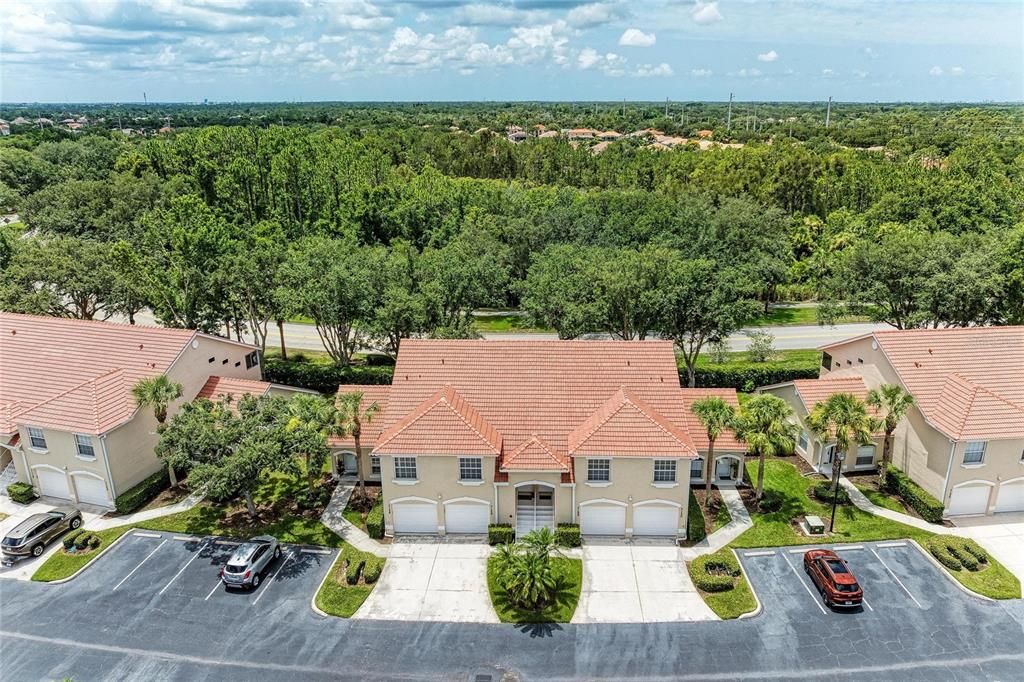 For Sale: $275,000 (2 beds, 2 baths, 1406 Square Feet)