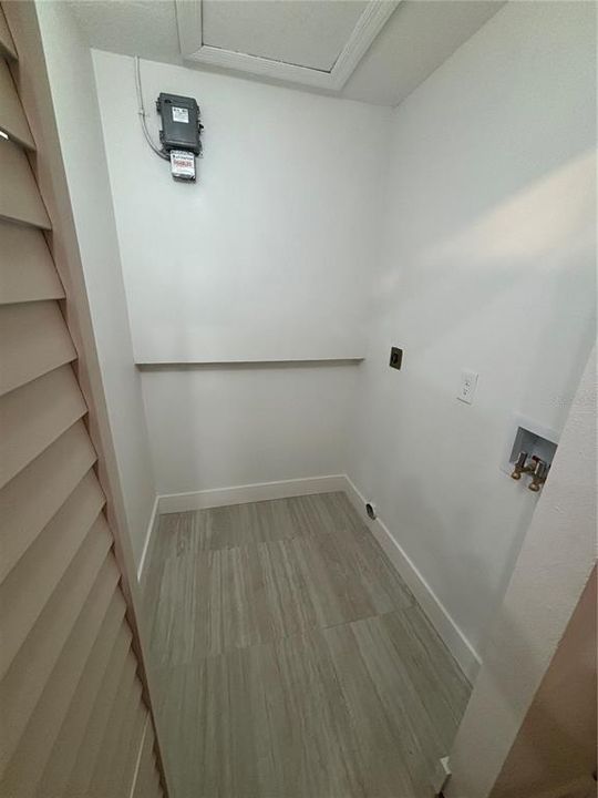 На продажу: $369,900 (3 спален, 2 ванн, 1208 Квадратных фут)