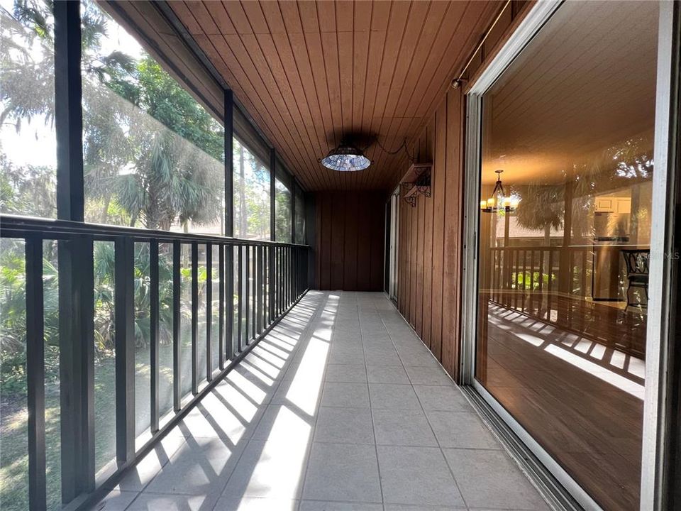 For Rent: $1,500 (2 beds, 2 baths, 897 Square Feet)