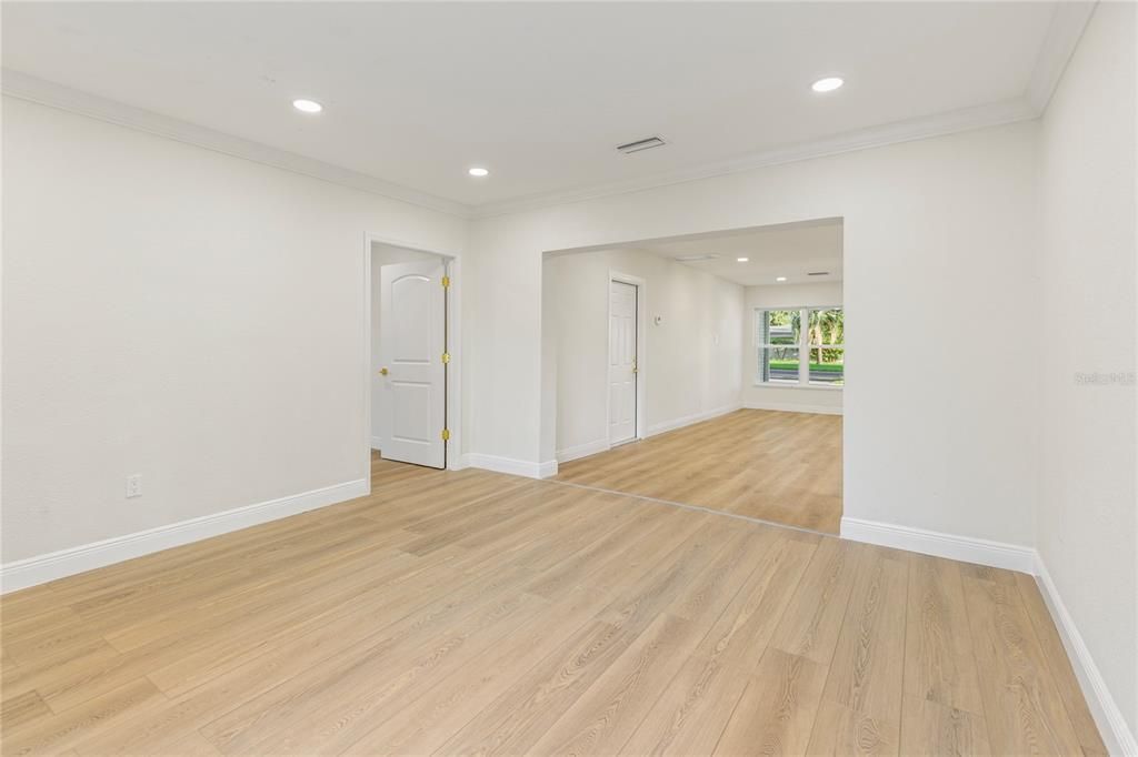 En Venta: $625,000 (3 camas, 3 baños, 2172 Pies cuadrados)
