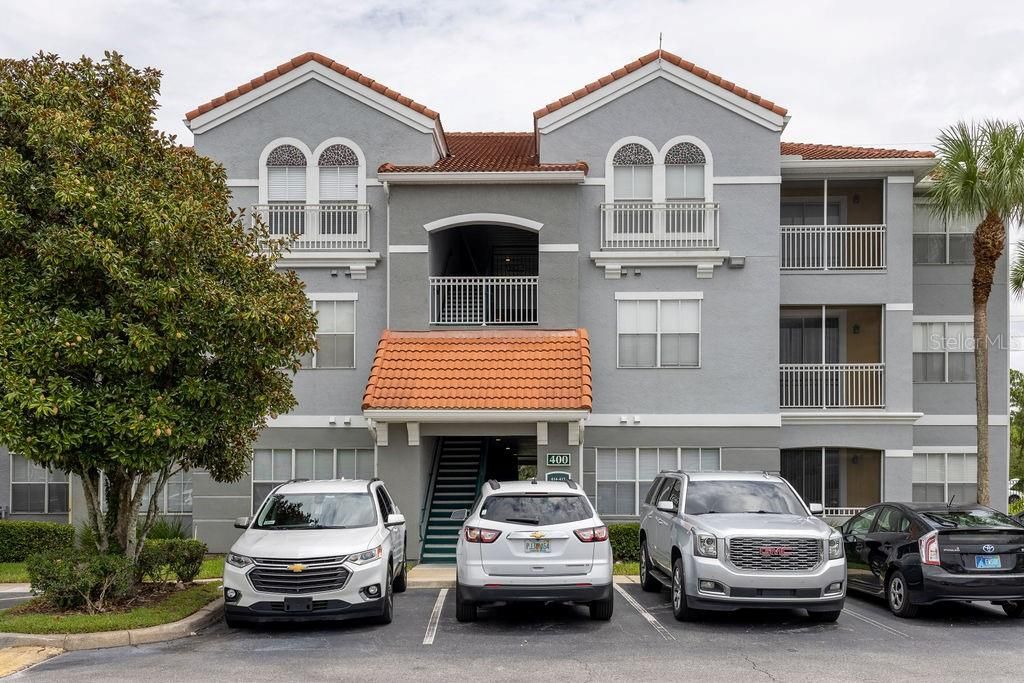 For Sale: $164,900 (2 beds, 2 baths, 1083 Square Feet)