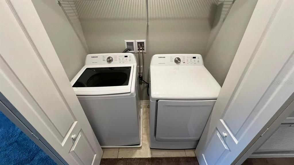 For Rent: $1,990 (3 beds, 2 baths, 1762 Square Feet)