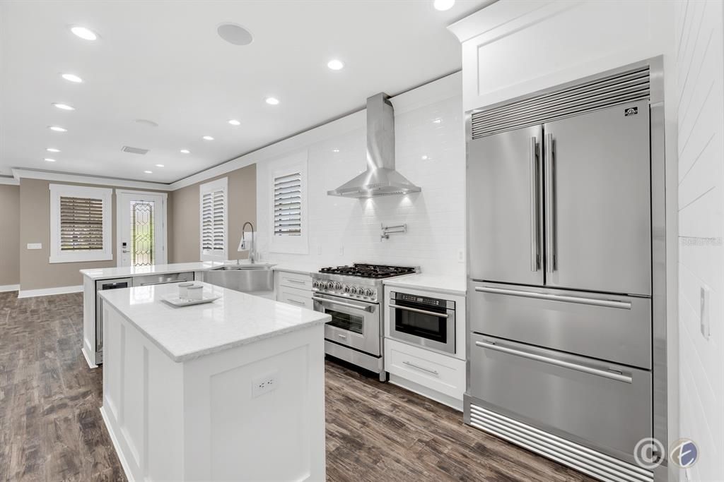 На продажу: $399,000 (3 спален, 2 ванн, 1777 Квадратных фут)