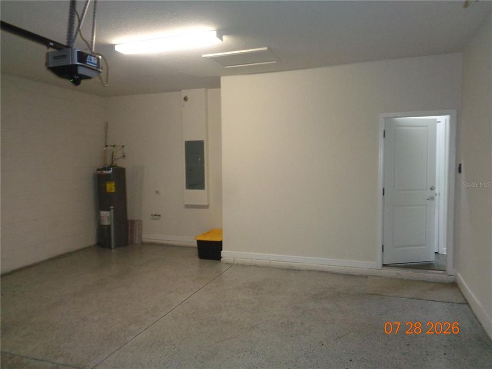 For Rent: $2,495 (3 beds, 2 baths, 1650 Square Feet)
