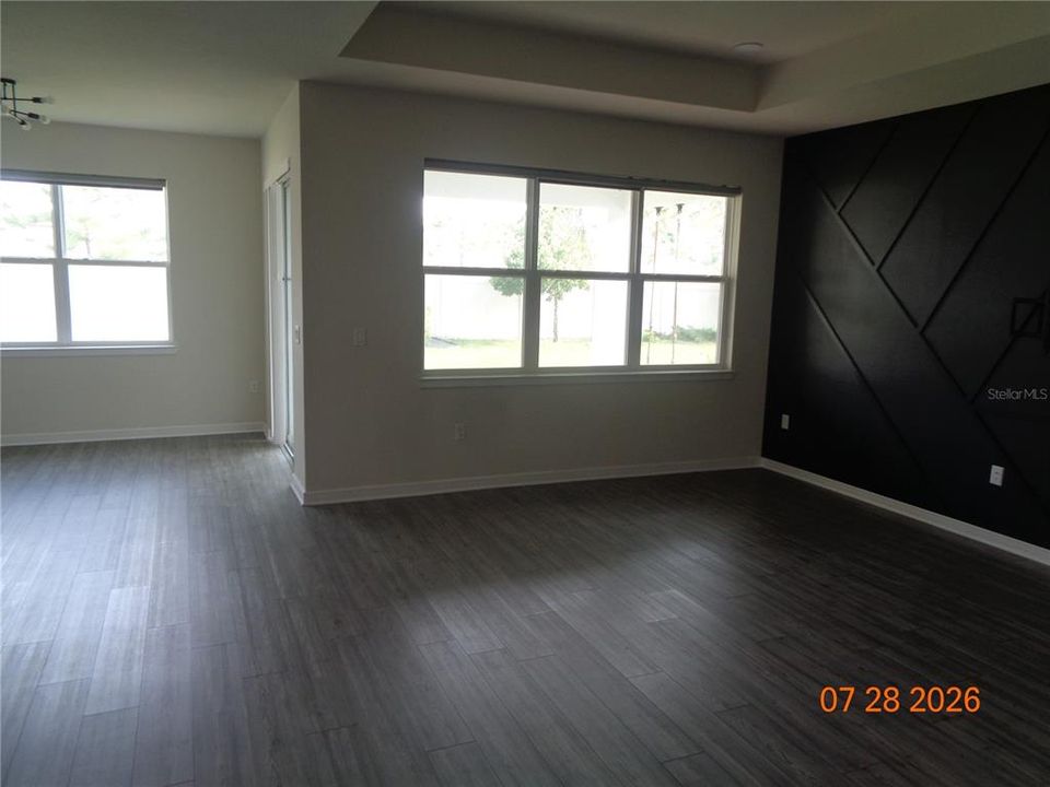 For Rent: $2,495 (3 beds, 2 baths, 1650 Square Feet)
