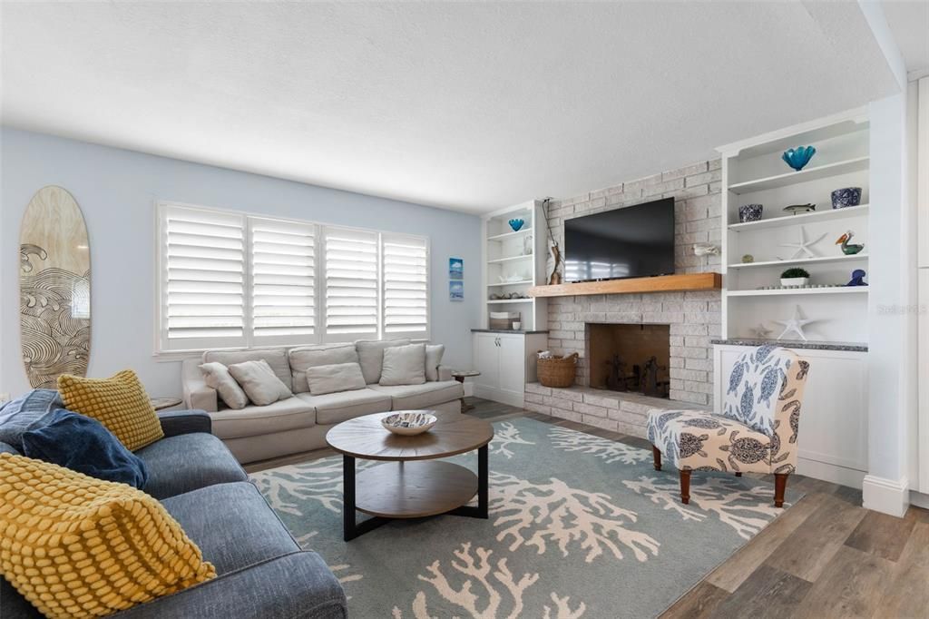 En Renta: $5,250 (4 camas, 3 baños, 1946 Pies cuadrados)